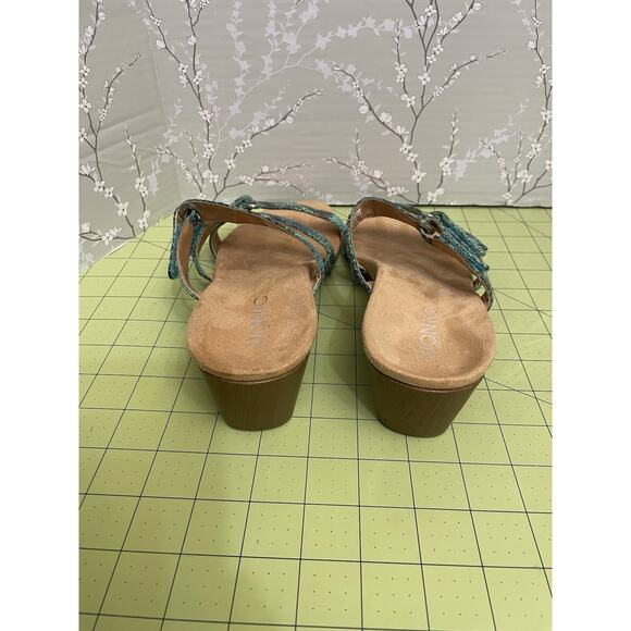 Vionic Dwyn Triple Strap Green Reptile Embossed Womens Size 8 Wedge Sandal - Picture 5 of 10